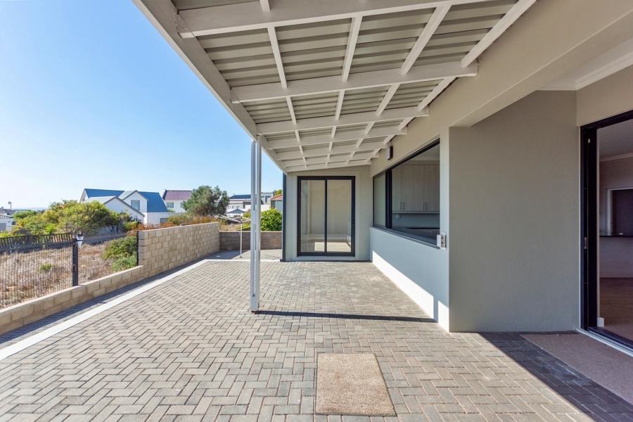 4 Bedroom Property for Sale in Myburgh Park Western Cape